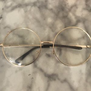 Cricle  glasses